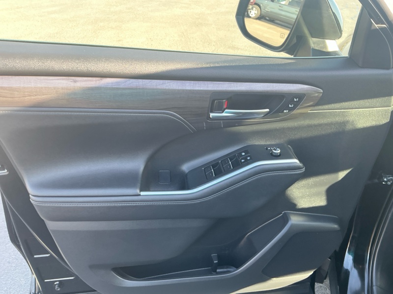2024 Toyota Highlander
