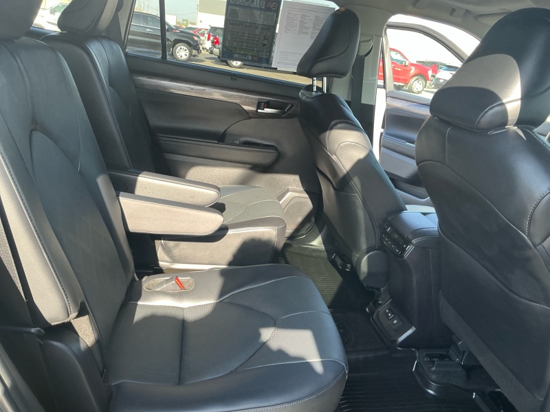 2024 Toyota Highlander