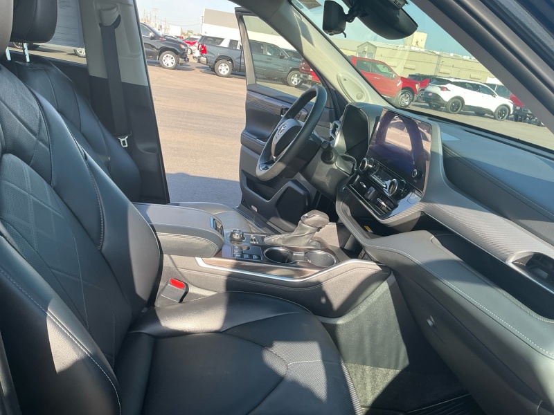 2024 Toyota Highlander