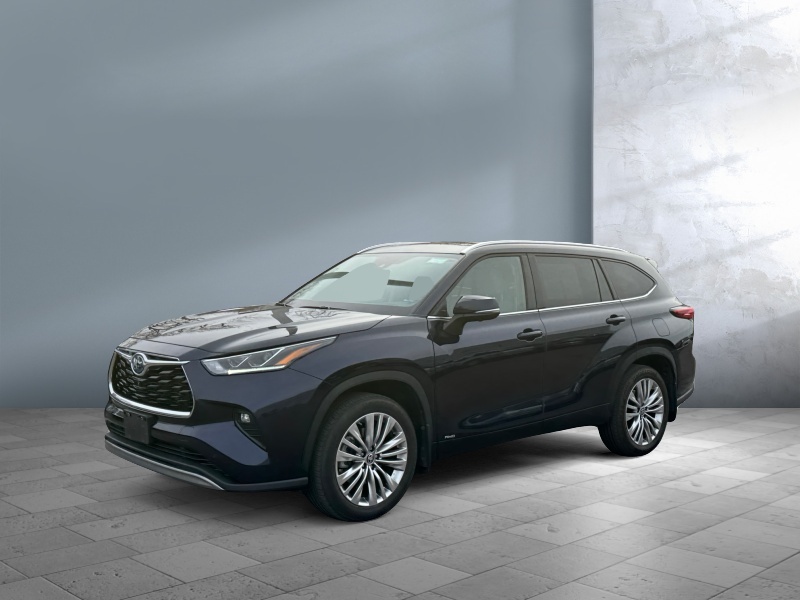 Used 2023 Toyota Highlander Hybrid Platinum SUVs