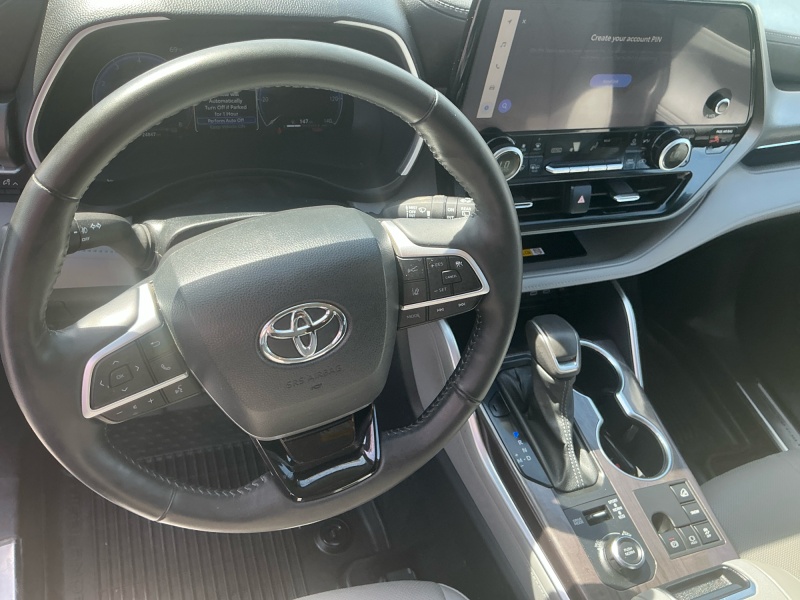 2024 Toyota Highlander