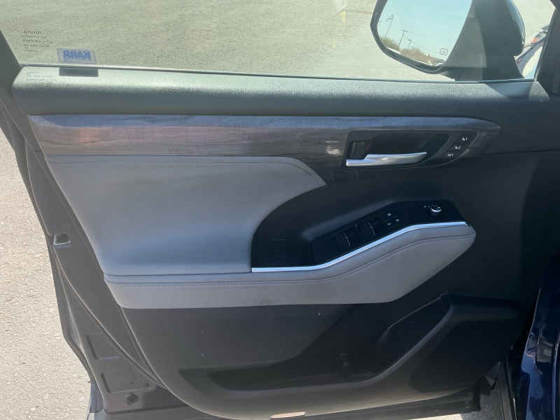 2024 Toyota Highlander