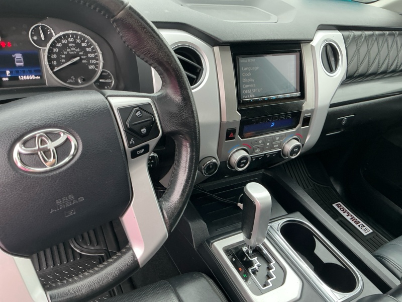 2014 Toyota Tundra 4WD Truck