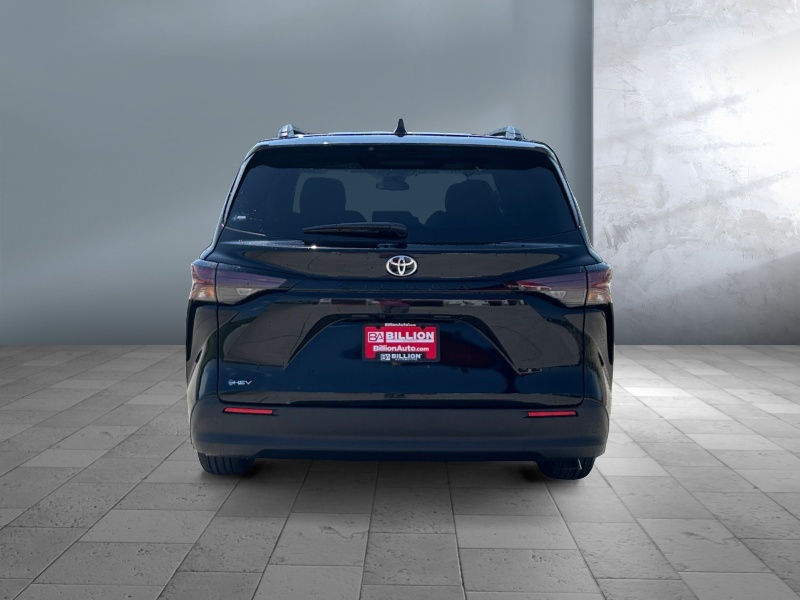 2026 Toyota Sienna