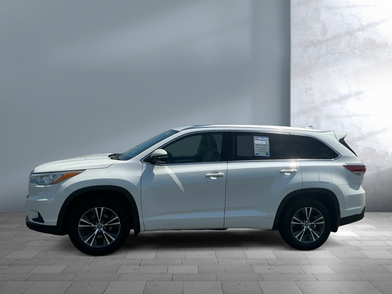 2016 Toyota Highlander