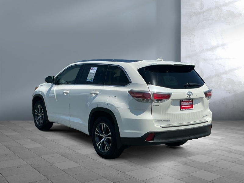 2016 Toyota Highlander