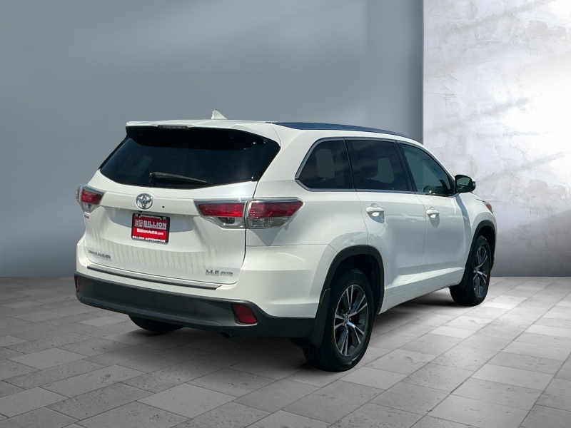 2016 Toyota Highlander