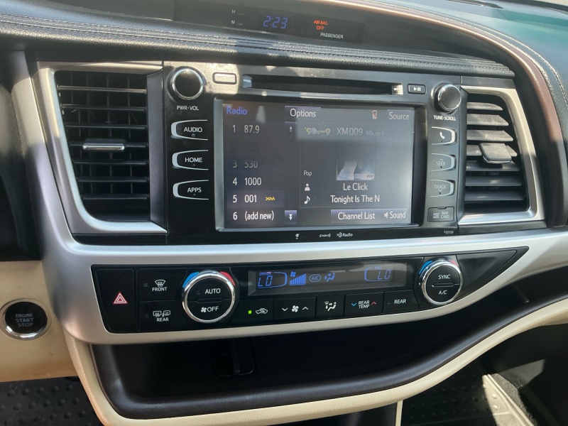 2016 Toyota Highlander