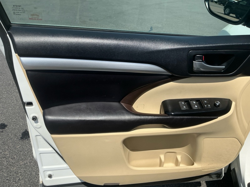 2016 Toyota Highlander