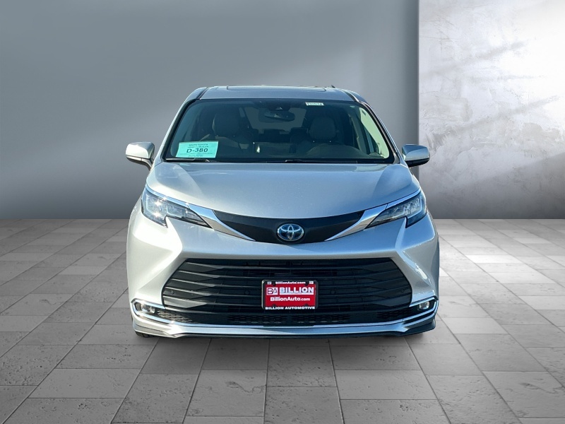 2023 Toyota Sienna