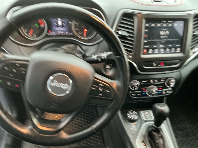 2020 Jeep Cherokee