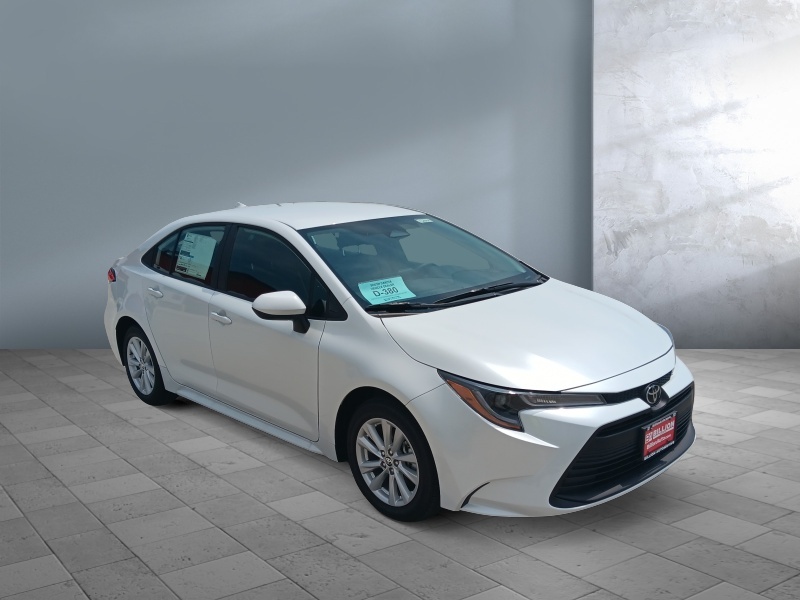 New 2026 Toyota Corolla LE Cars