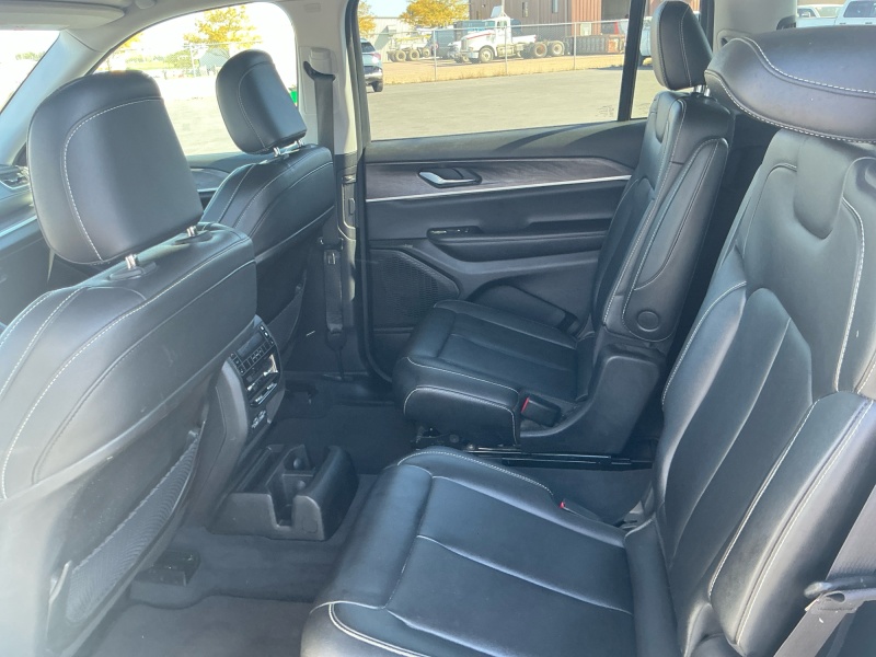 2023 Jeep Grand Cherokee L
