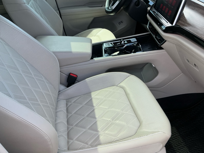 2025 Volkswagen Atlas