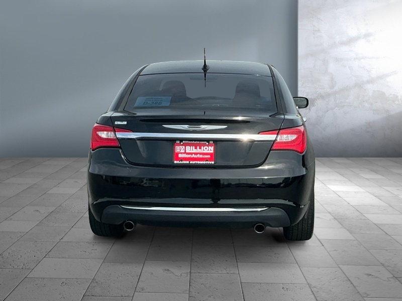 2014 Chrysler 200