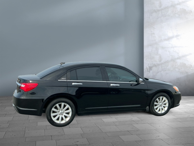 2014 Chrysler 200