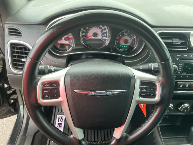 2014 Chrysler 200