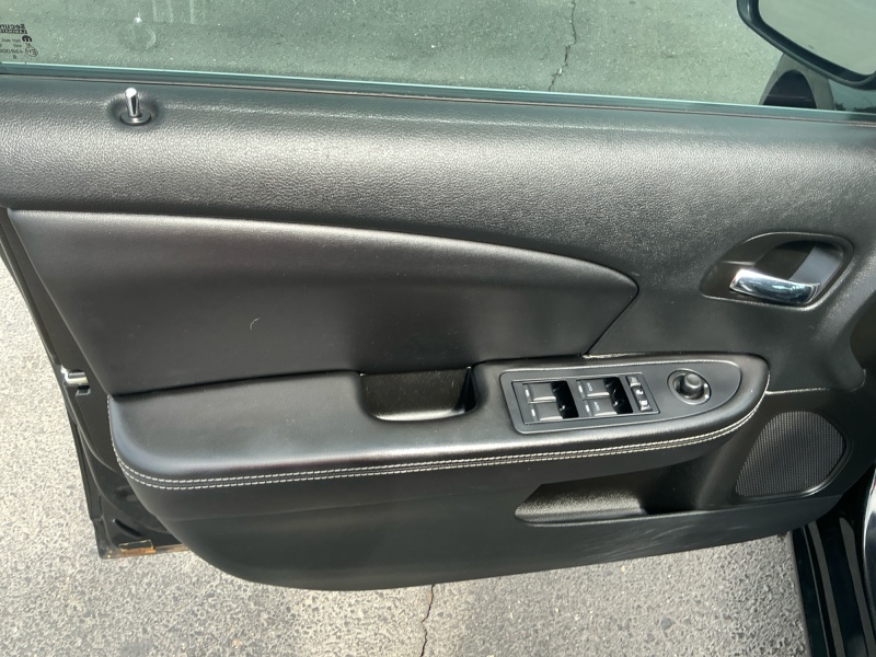 2014 Chrysler 200