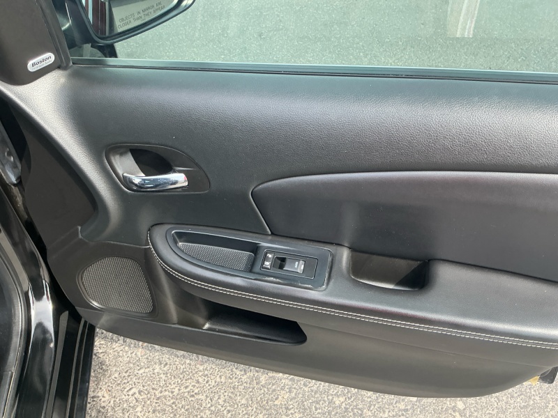 2014 Chrysler 200