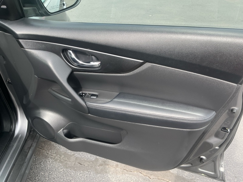 2020 Nissan Rogue