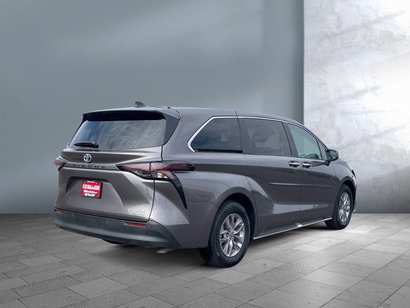 2023 Toyota Sienna