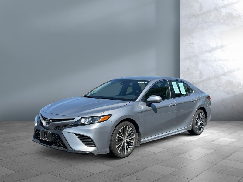 Used 2019 Toyota Camry SE Car