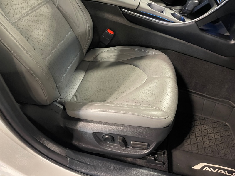 2020 Toyota Avalon