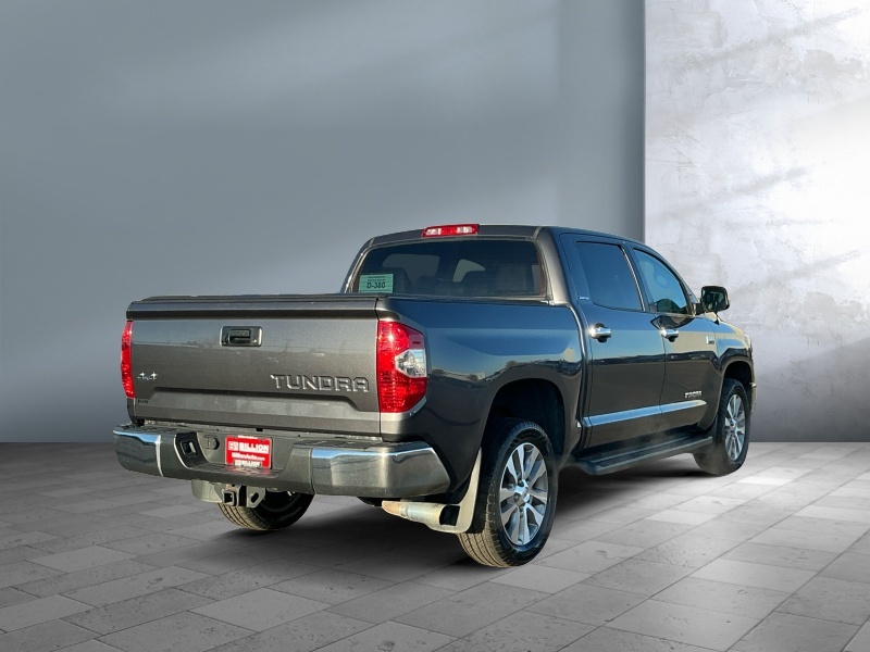2015 Toyota Tundra 4WD Truck