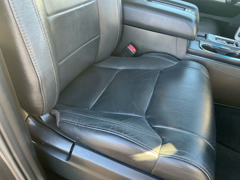 2015 Toyota Tundra 4WD Truck