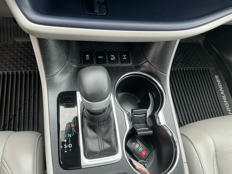 2017 Toyota Highlander