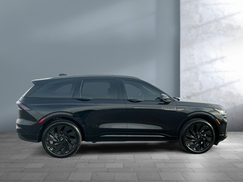 2024 Lincoln Nautilus