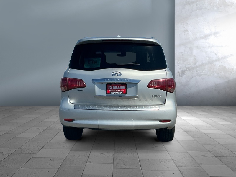 2016 INFINITI QX80