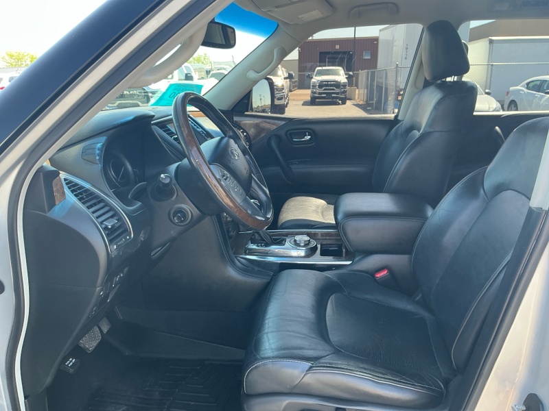 2016 INFINITI QX80