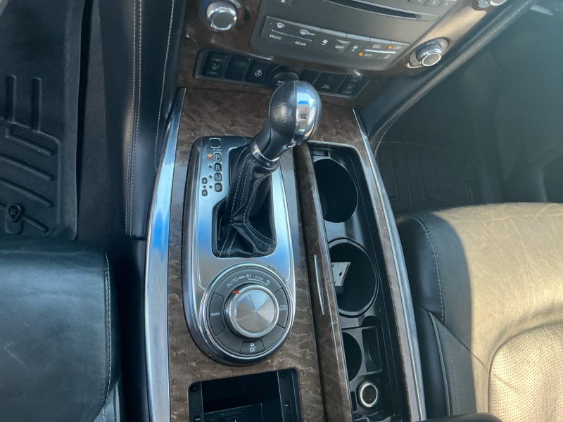2016 INFINITI QX80
