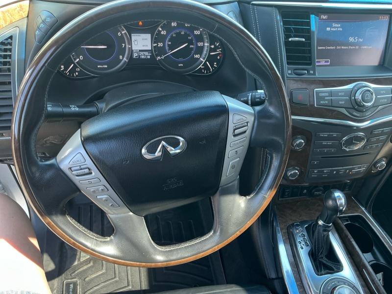 2016 INFINITI QX80