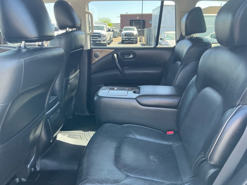 2016 INFINITI QX80