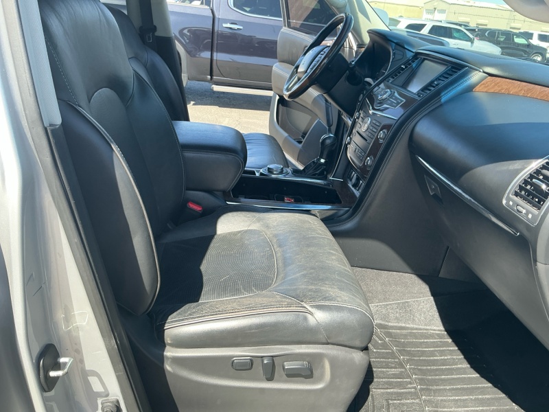 2016 INFINITI QX80
