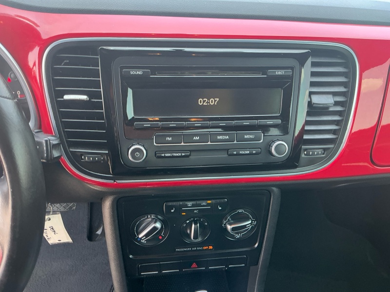 2012 Volkswagen Beetle