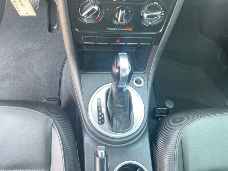 2012 Volkswagen Beetle