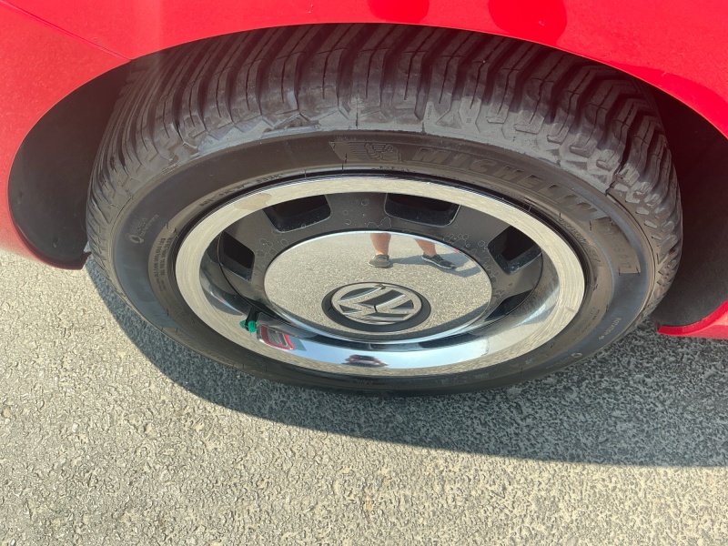 2012 Volkswagen Beetle