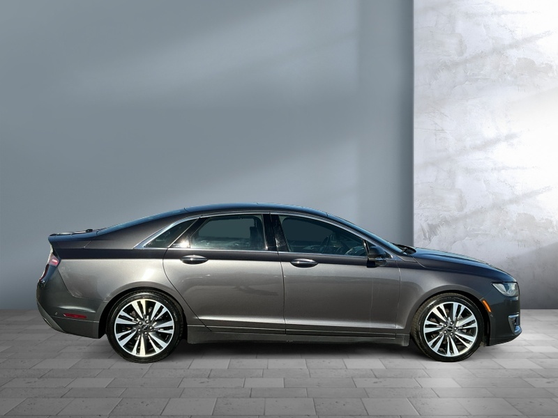 2020 Lincoln MKZ