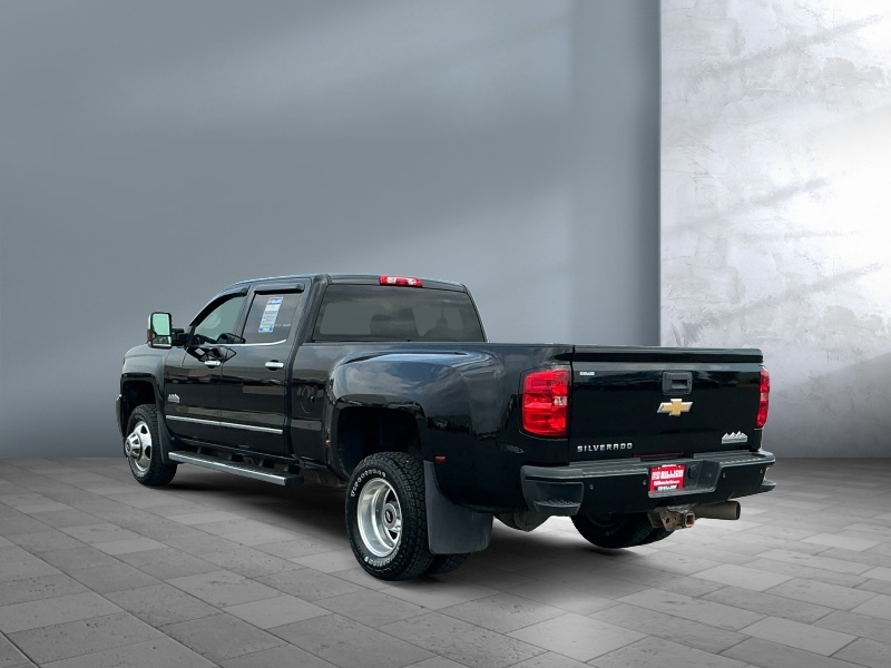 2015 Chevrolet Silverado 3500HD Built After Aug 14