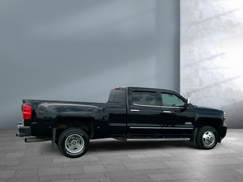 2015 Chevrolet Silverado 3500HD Built After Aug 14