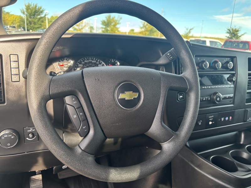 2025 Chevrolet Express Passenger