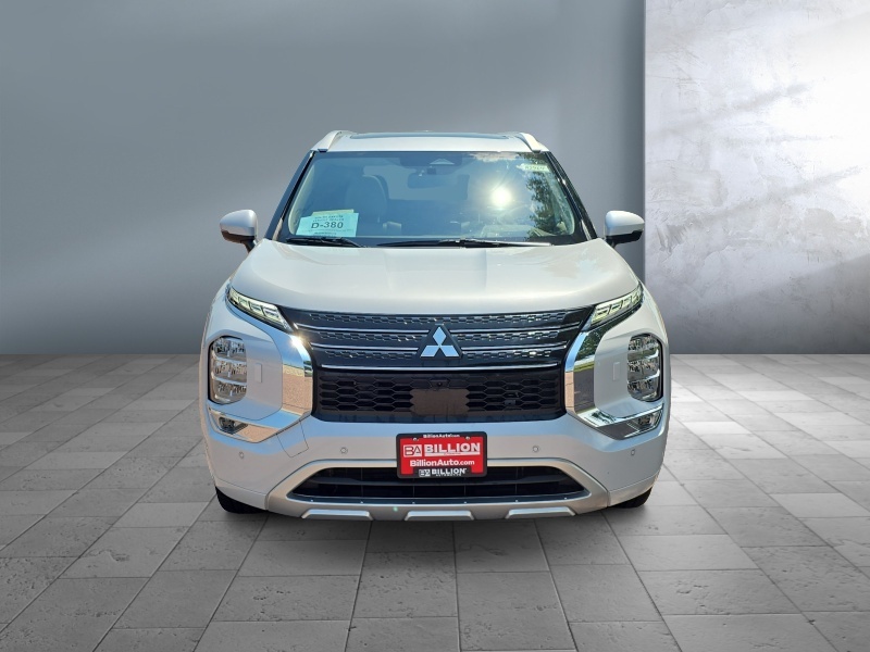 2024 Mitsubishi Outlander Plug-In Hybrid