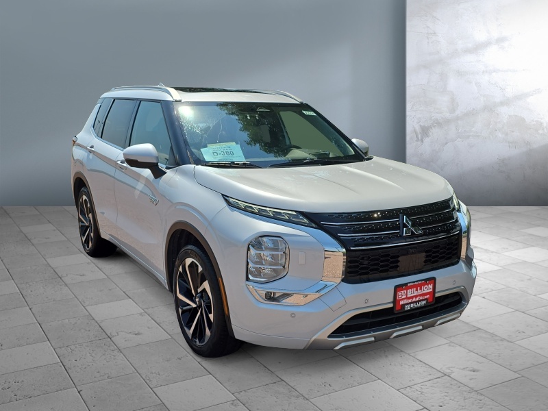 2024 Mitsubishi Outlander Plug-In Hybrid