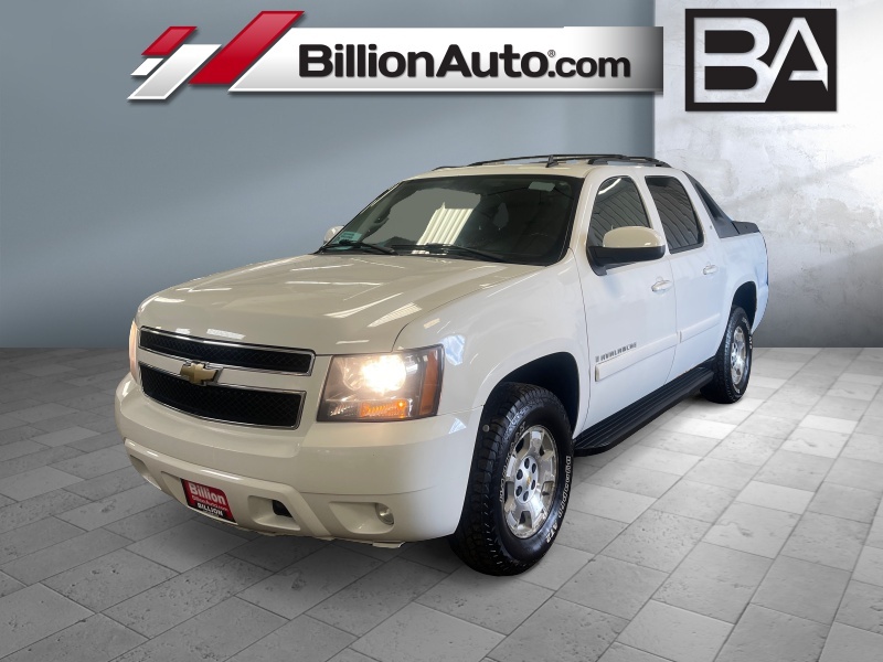 Used 2008 Chevrolet Avalanche LT Truck