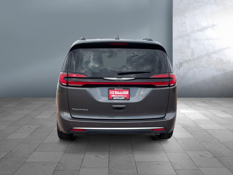 2022 Chrysler Pacifica