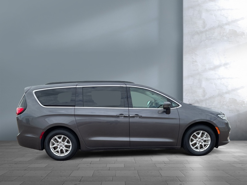 2022 Chrysler Pacifica