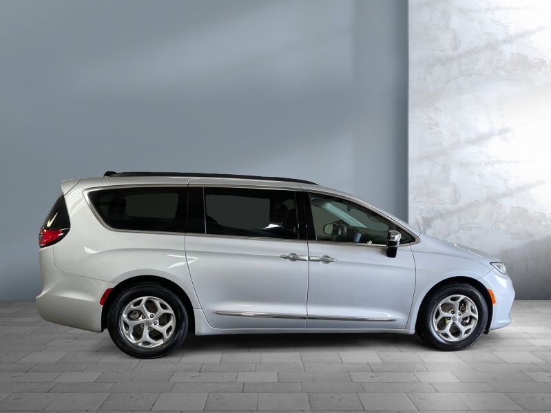 2023 Chrysler Pacifica